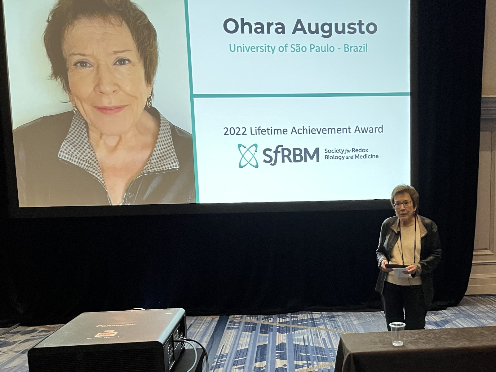  Ohara Augusto recebe o Lifetime Achievement Award 2022 da Society for Redox Biology and Medicine (SfRBM)